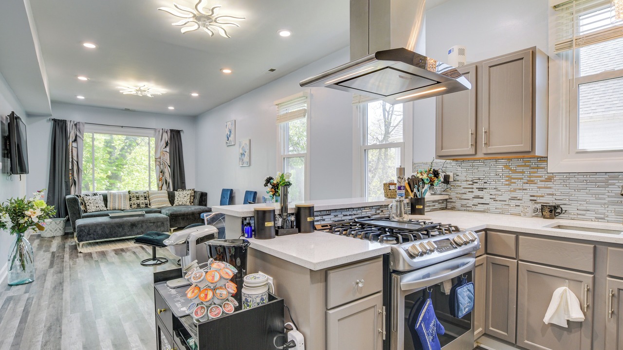 Photo of Kitchen in Greater Grand Crossing