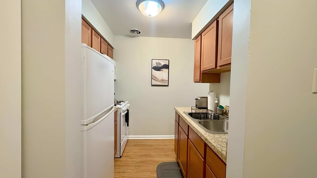 Photo of Kitchen in Lake View East