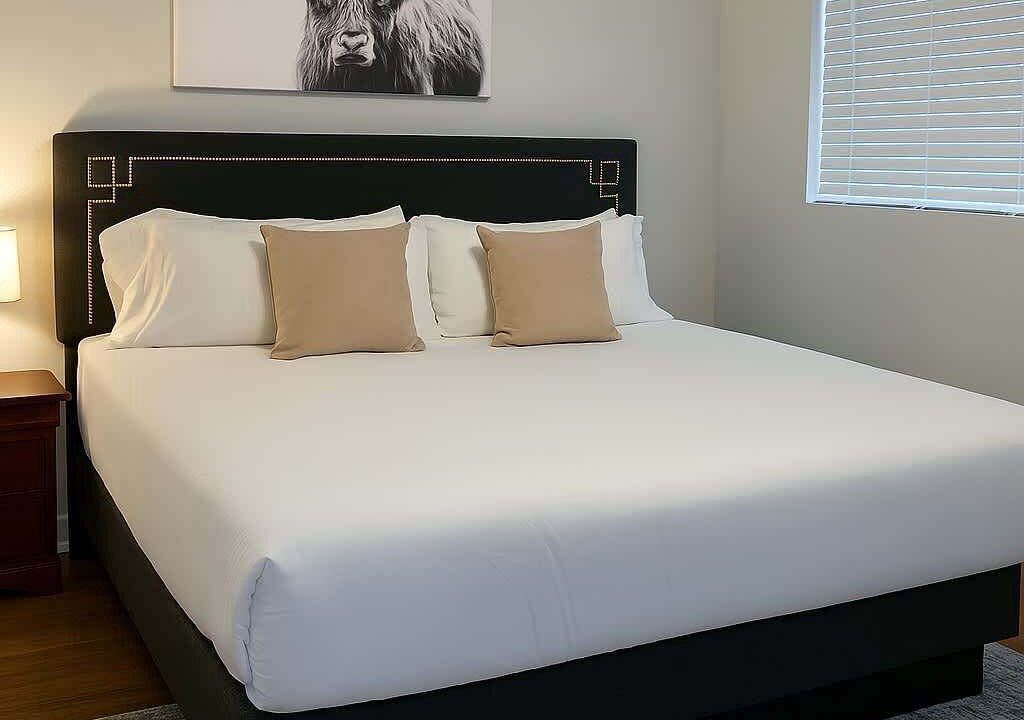 Photo of Bedroom in Ravenswood