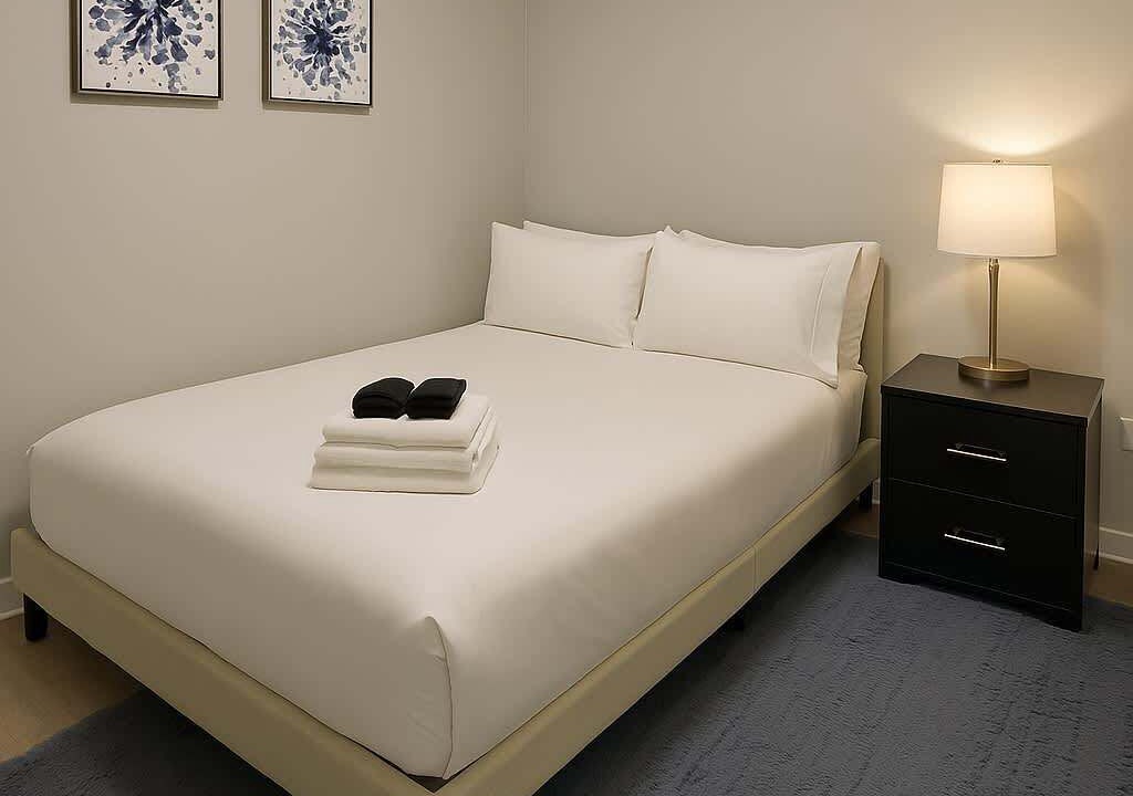 Photo of Bedroom in Near West Side