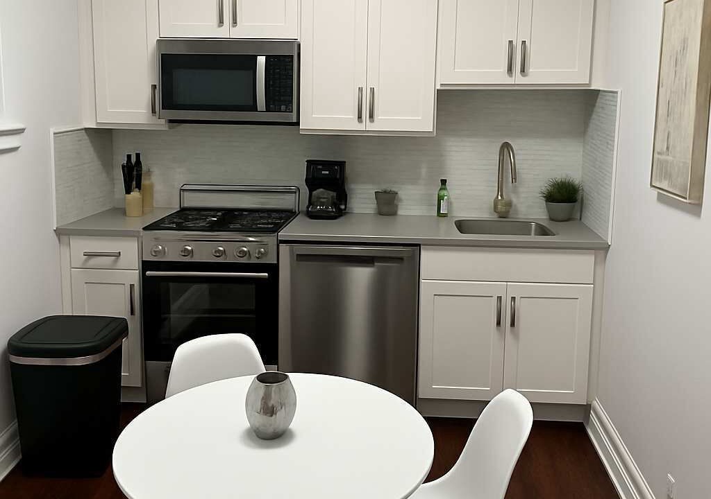 Photo of Kitchen in Boystown
