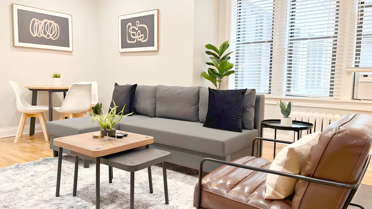 Photo of Livingroom in Boystown