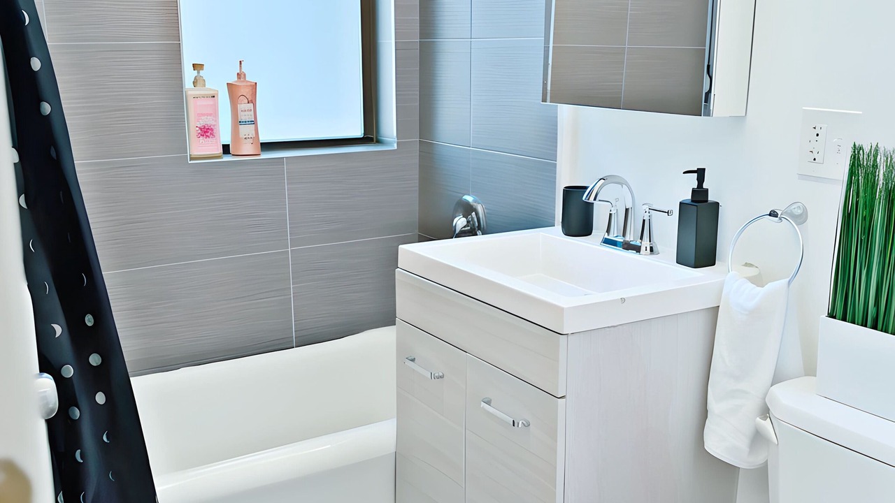 Photo of Bathroom in Boystown