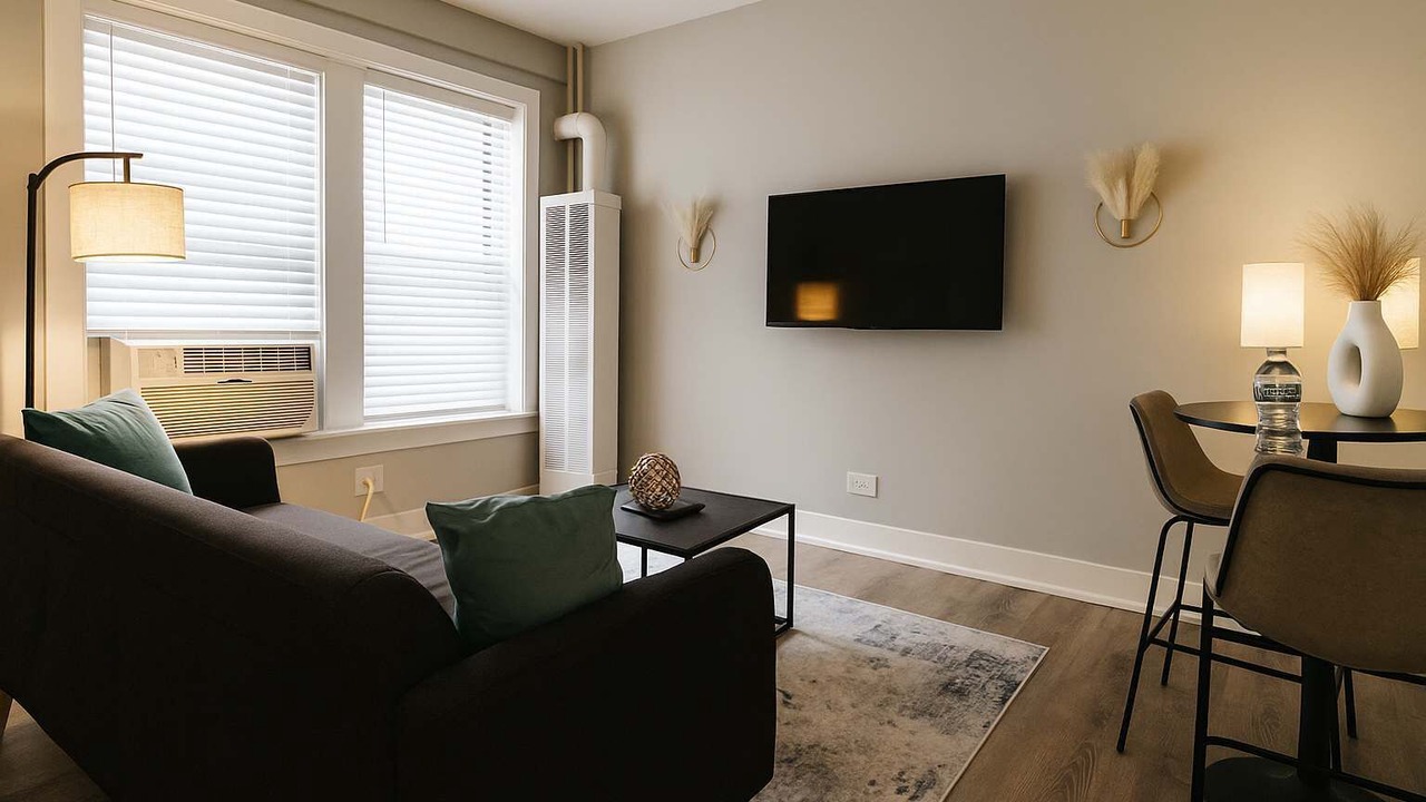 Photo of Livingroom in Boystown