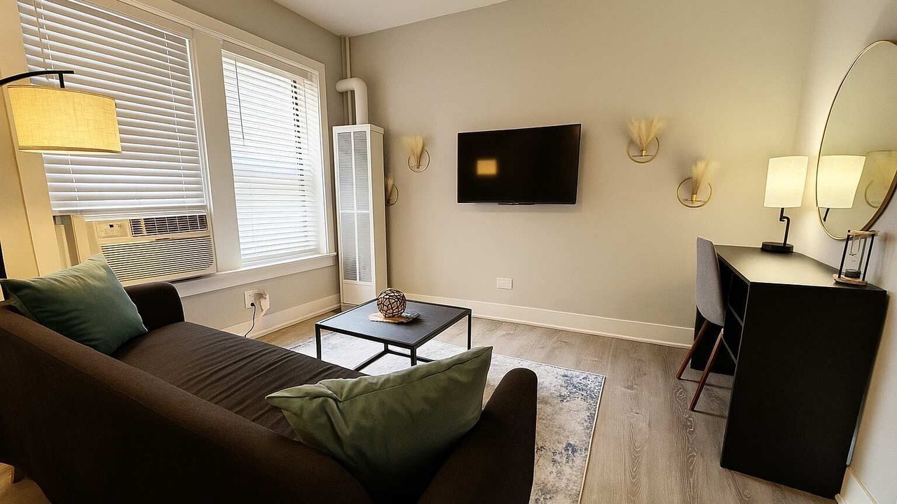 Photo of Livingroom in Boystown