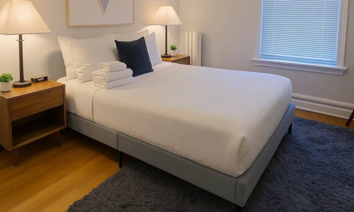 Photo of Bedroom in Boystown