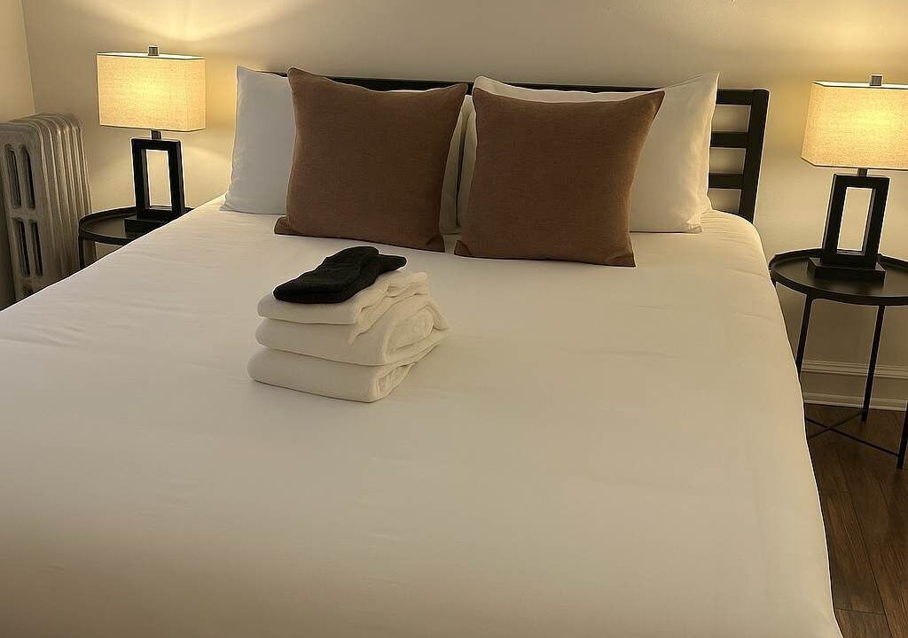 Photo of Bedroom in Hyde Park