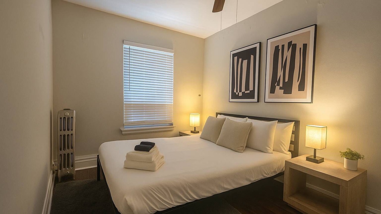 Photo of Bedroom in Hyde Park
