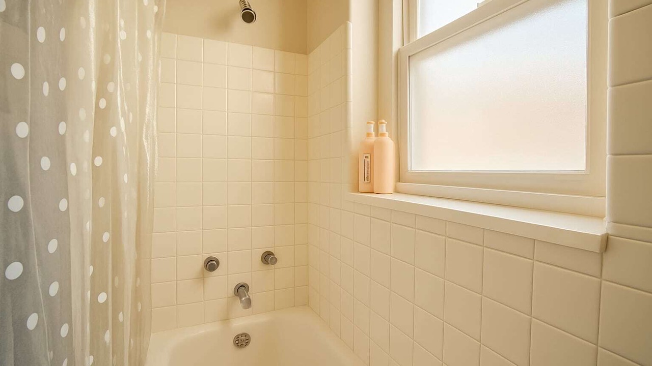 Photo of Bathroom in Hyde Park