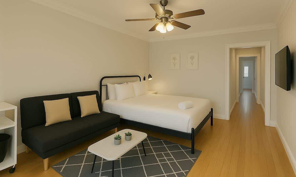 Photo of Bedroom in Ravenswood