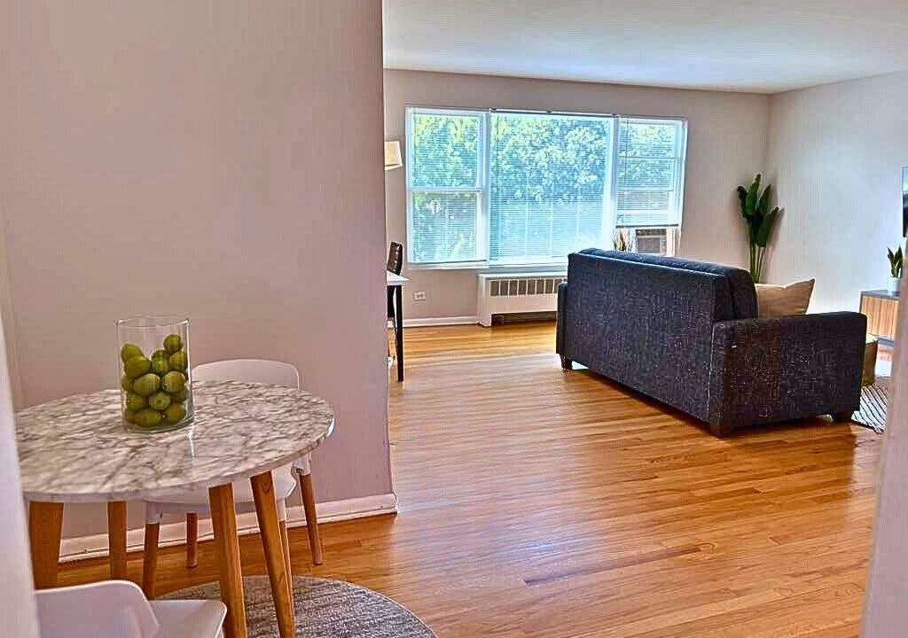 Photo of Livingroom in West Ridge