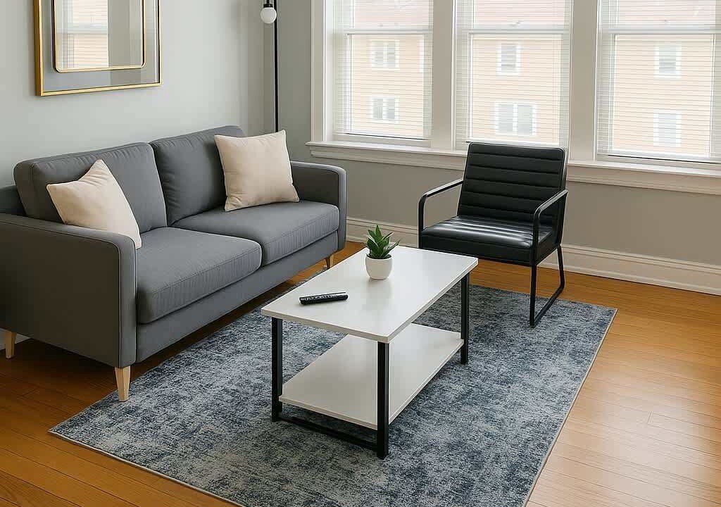 Photo of Livingroom in Cragin