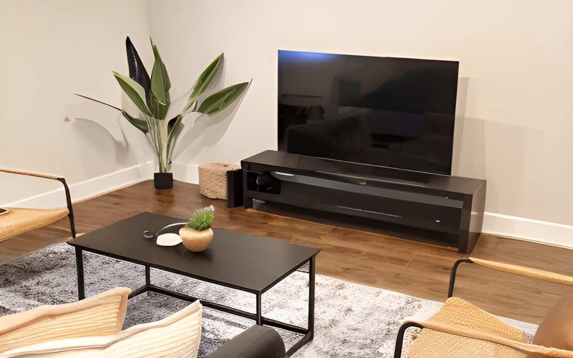 Photo of Livingroom in Rogers Park