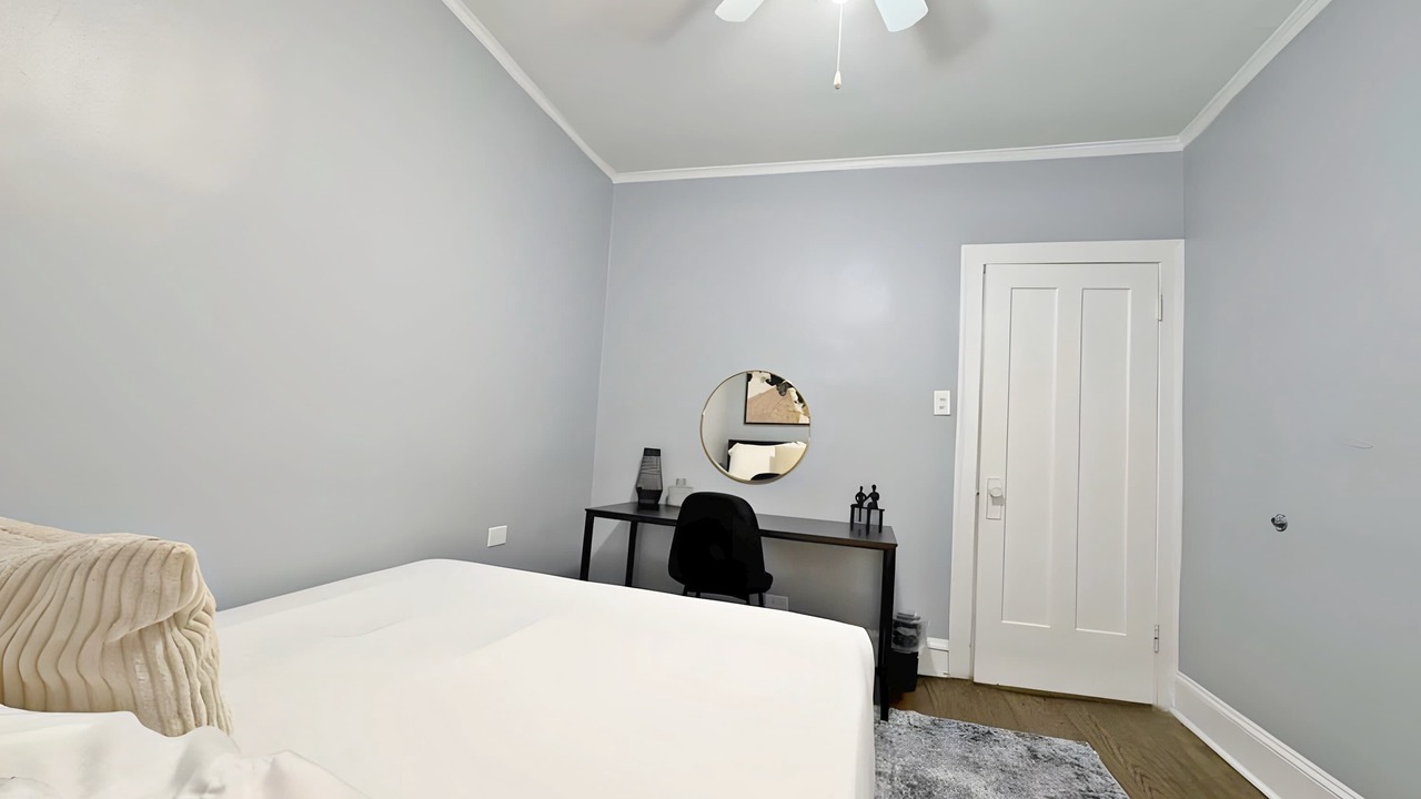 Photo of Bedroom in Ravenswood