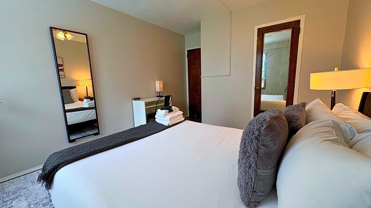 Photo of Bedroom in Hyde Park