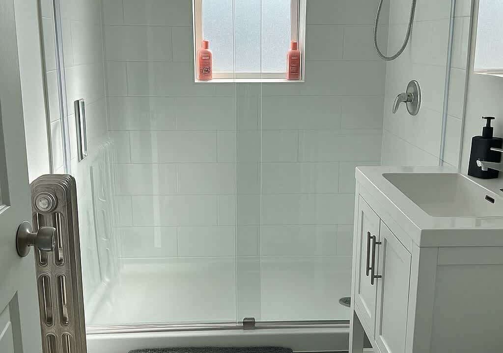 Photo of Bathroom in Old Irving Park