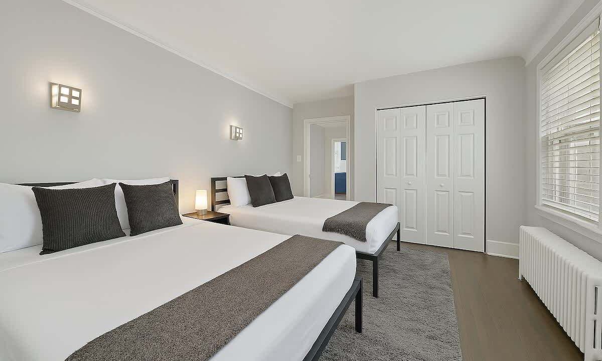 Photo of Bedroom in Skokie