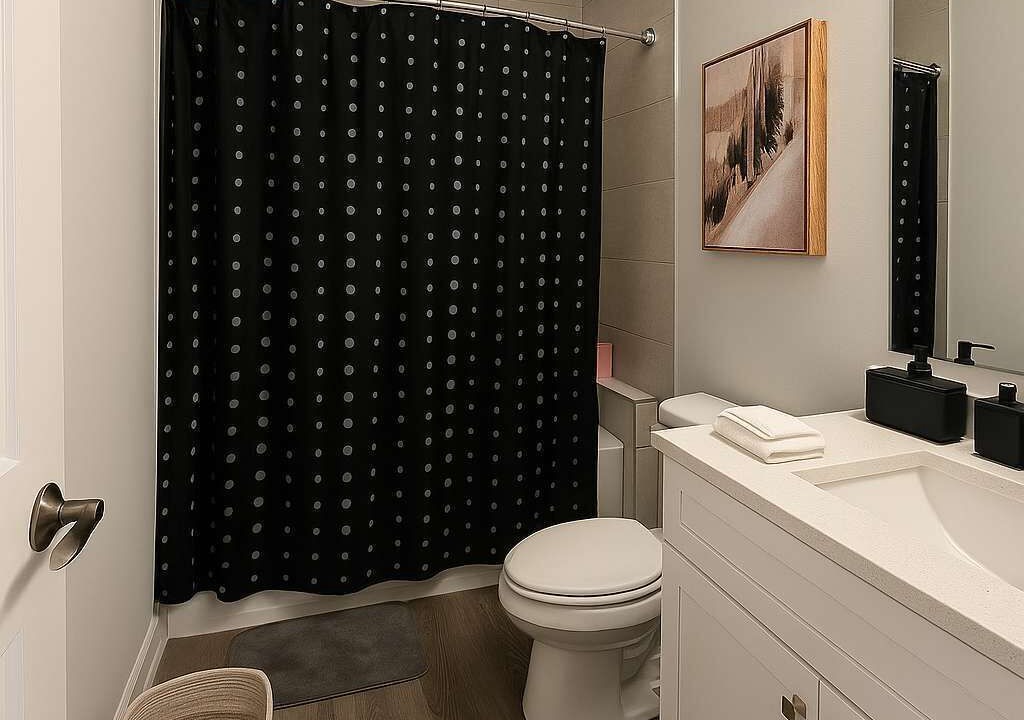 Photo of Bathroom in Warrenville