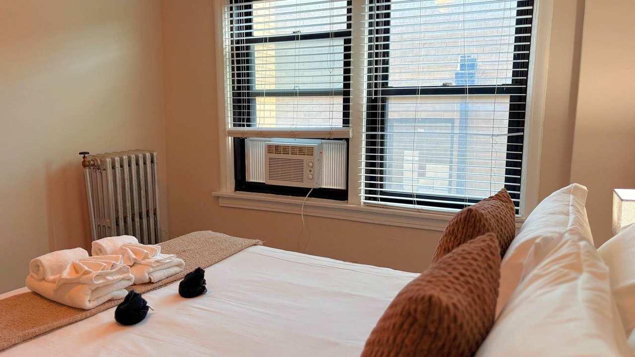 Photo of Bedroom in Hyde Park