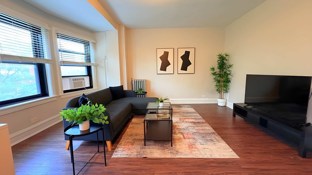 Photo of Livingroom in Hyde Park