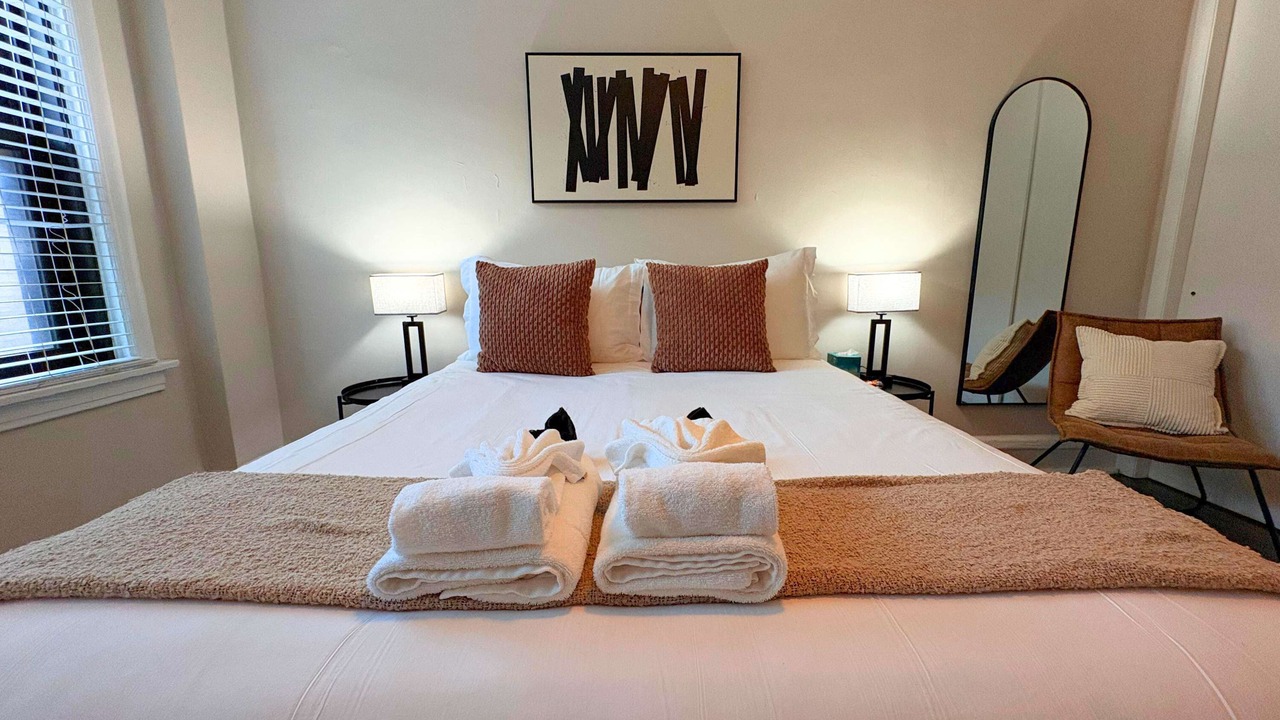 Photo of Bedroom in Hyde Park