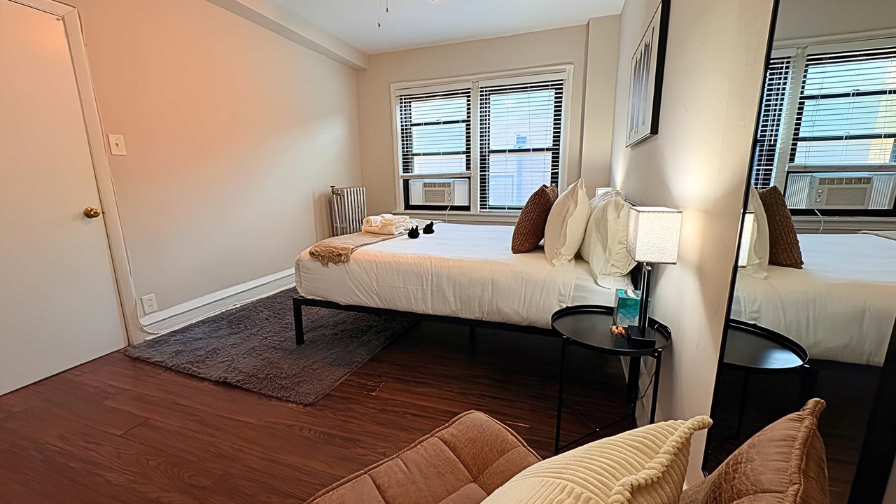Photo of Bedroom in Hyde Park