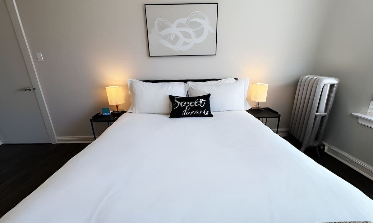 Photo of Bedroom in Hyde Park