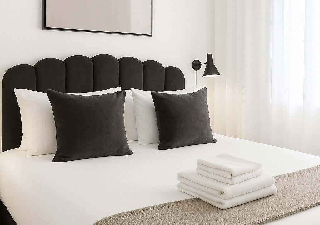 Photo of Bedroom in Hyde Park