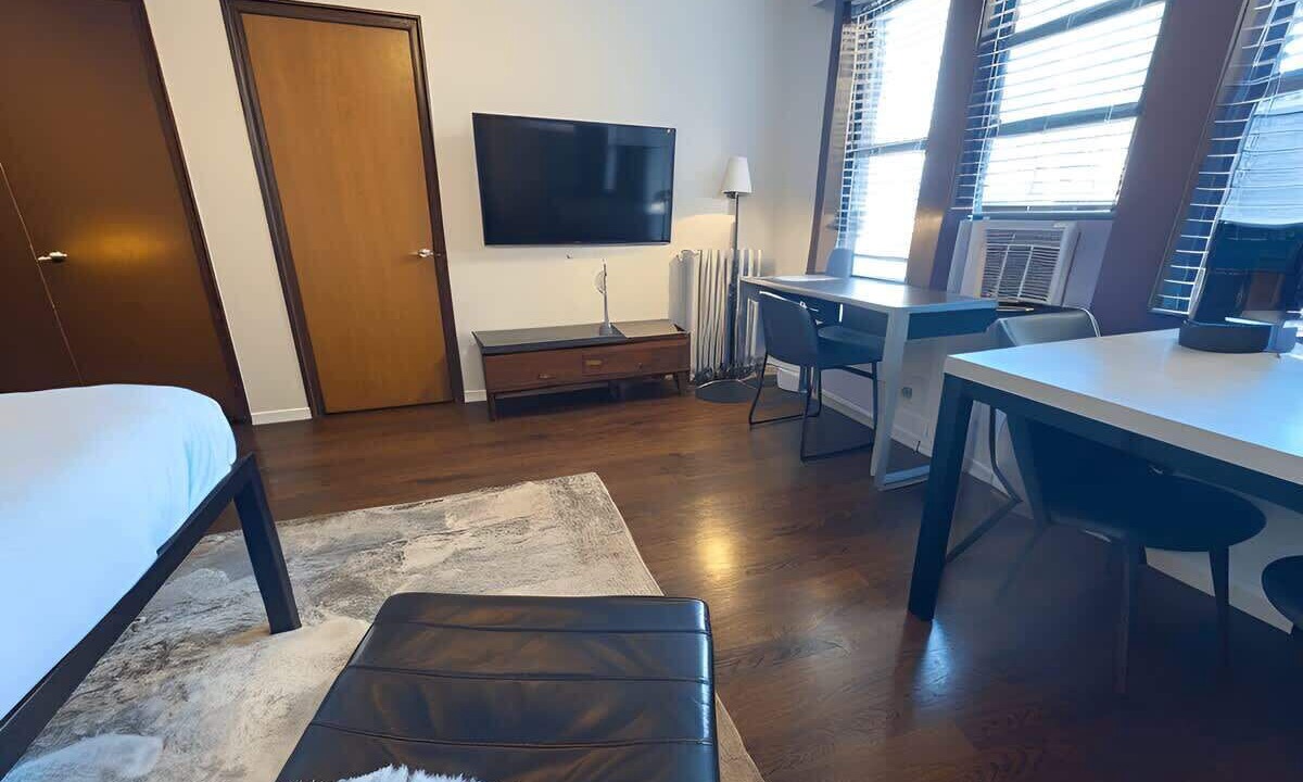 Photo of Bedroom in Hyde Park