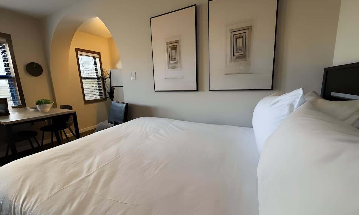Photo of Bedroom in Hyde Park