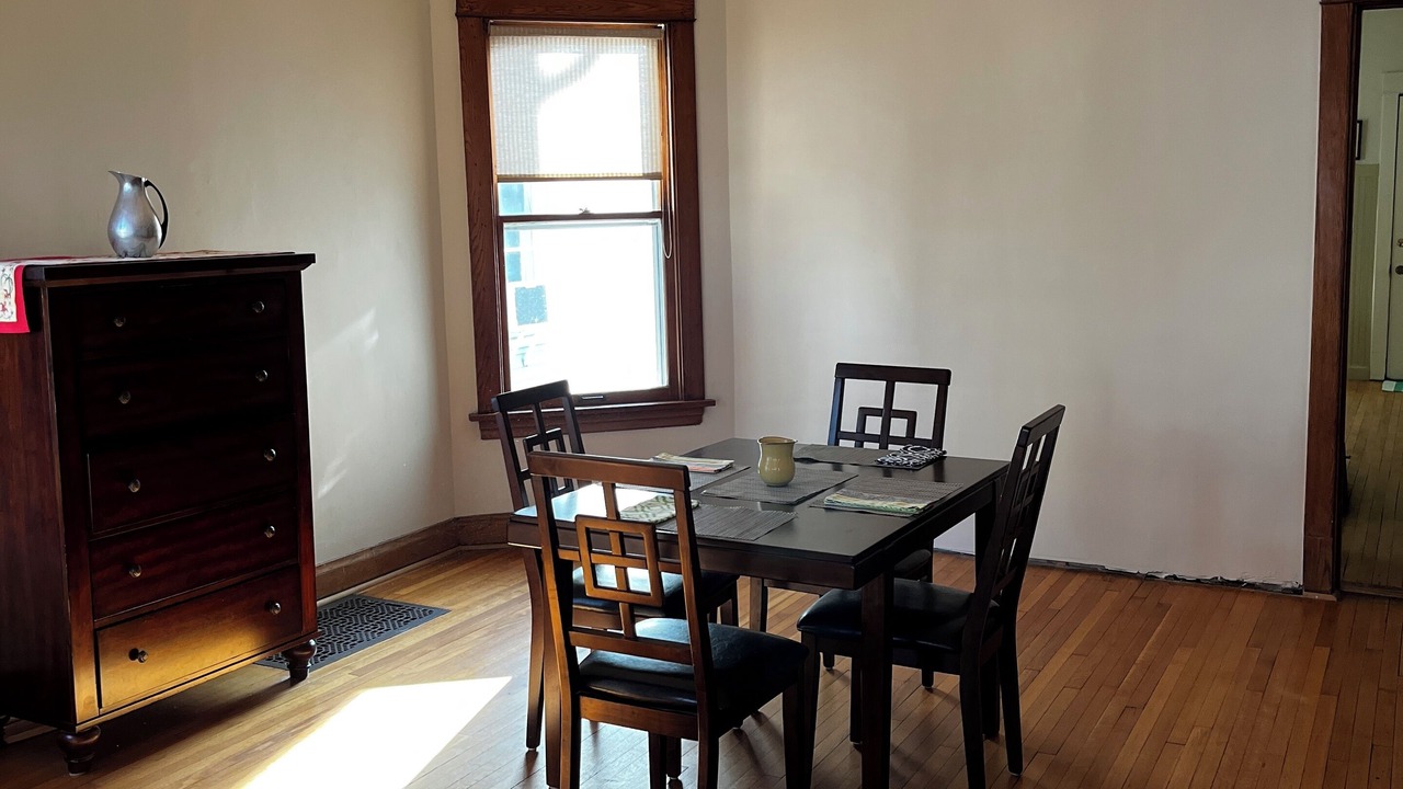 Photo of Bedroom in Irving Park