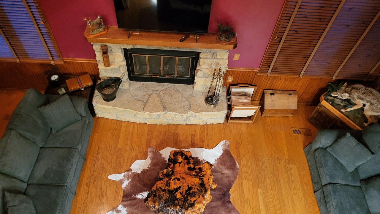 Photo of Livingroom in The Galena Territory