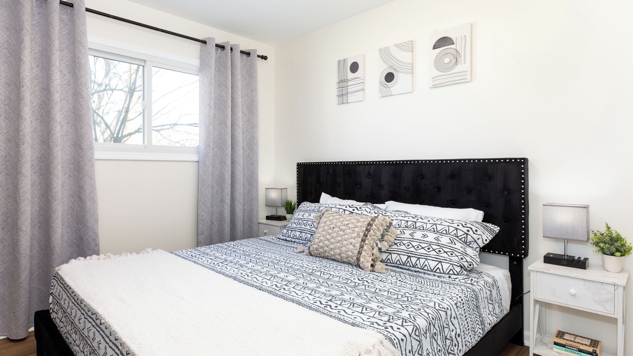 Photo of Bedroom in Fox Valley
