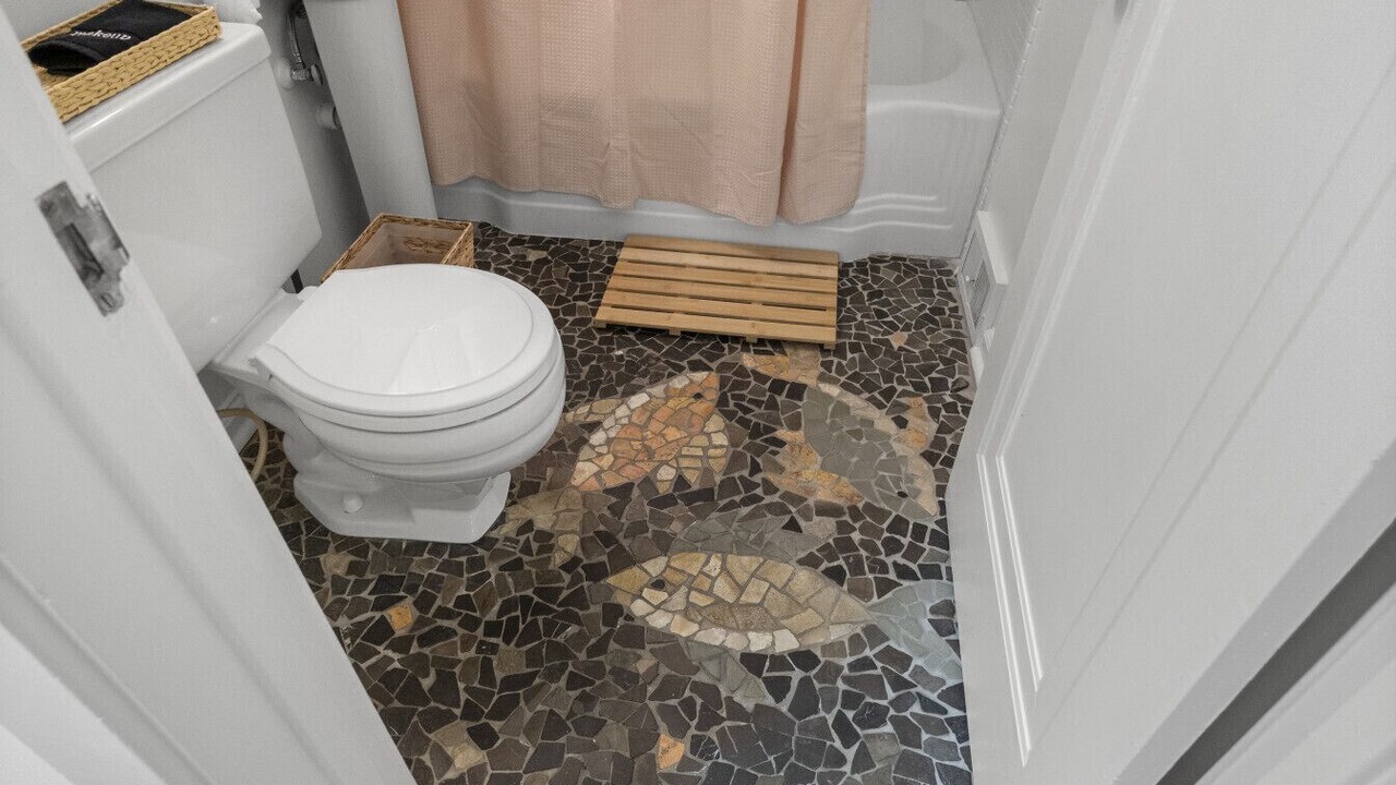 Photo of Bathroom in Champaign