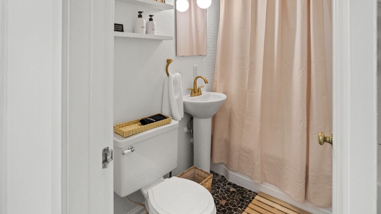 Photo of Bathroom in Champaign