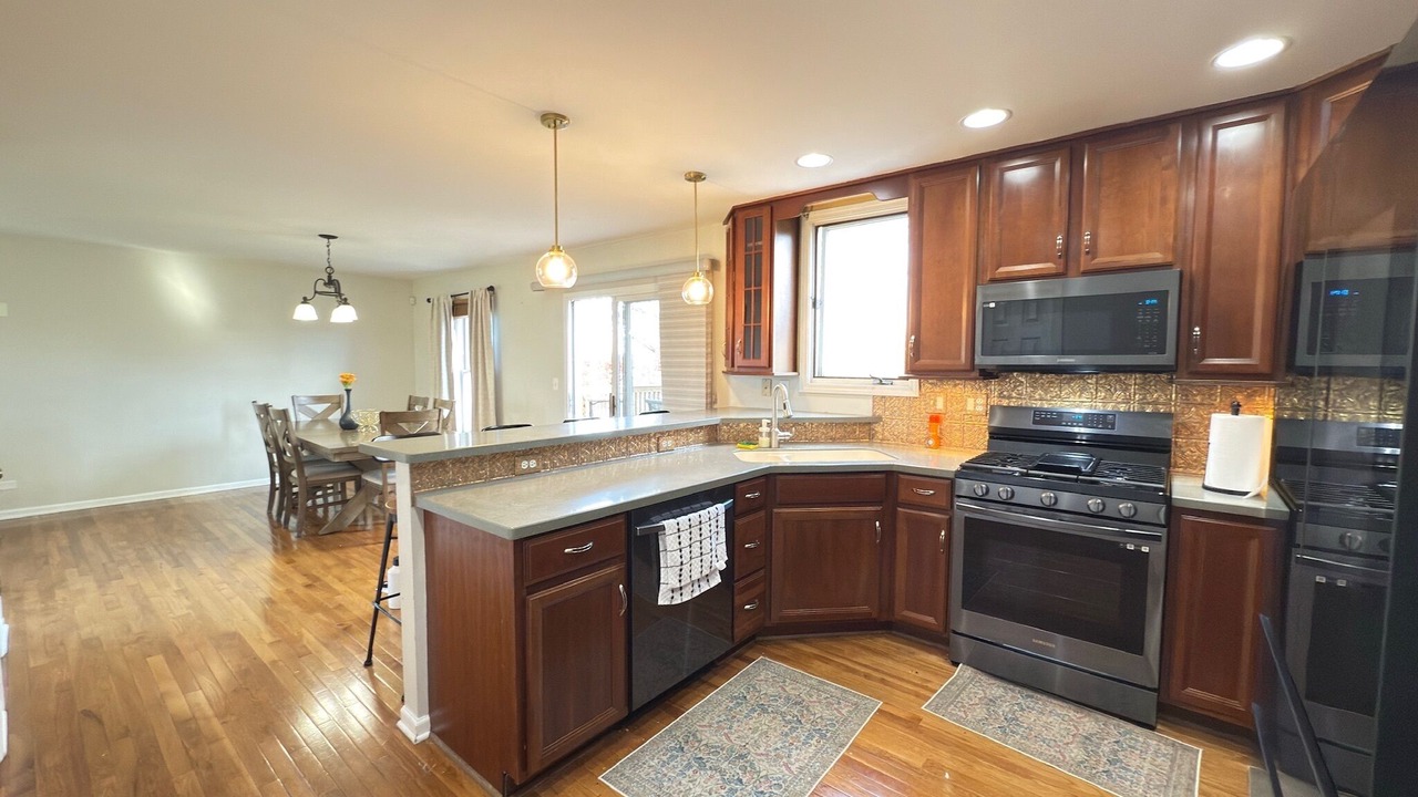 Photo of Kitchen in Plato Center