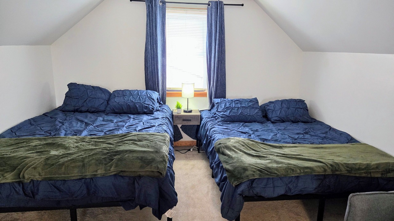 Photo of Bedroom in Galesburg
