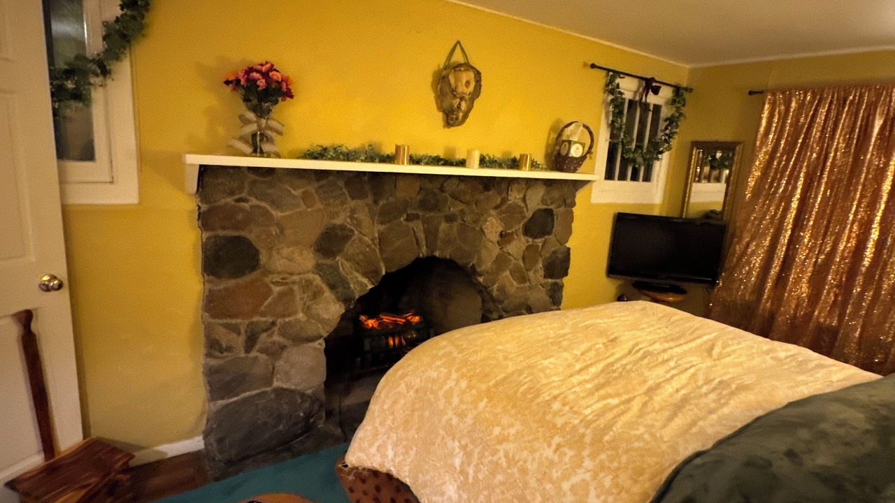 Photo of Bedroom in Highland Park