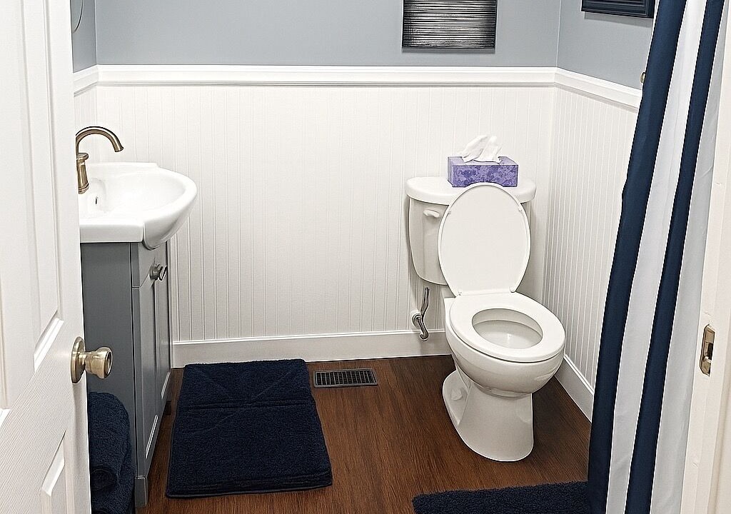 Photo of Bathroom in Shelbyville