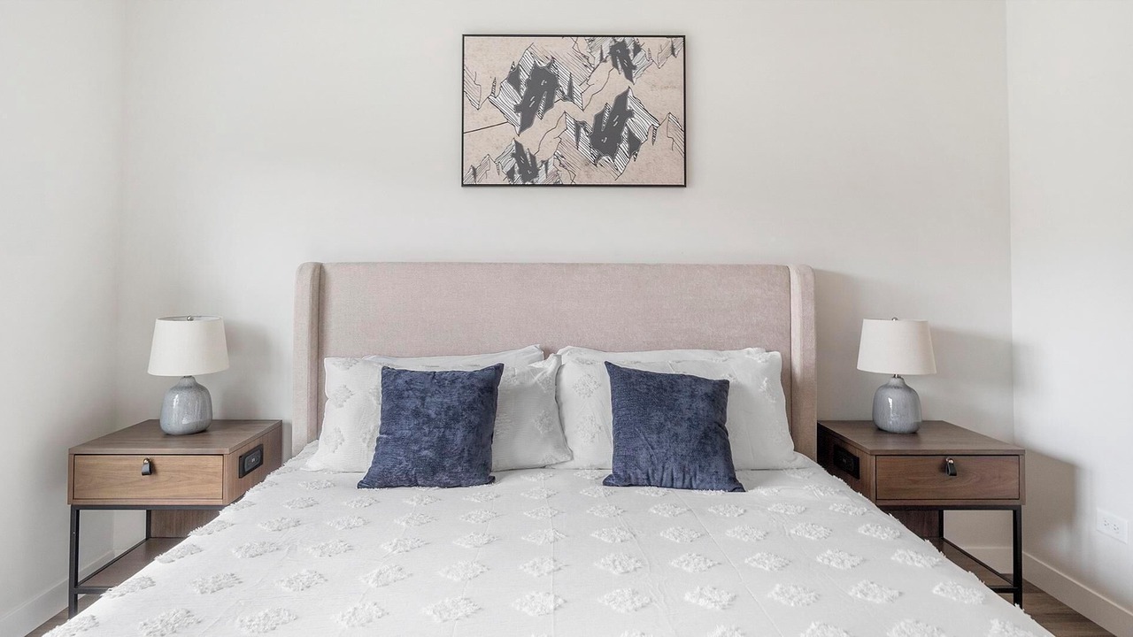 Photo of Bedroom in Willow Springs