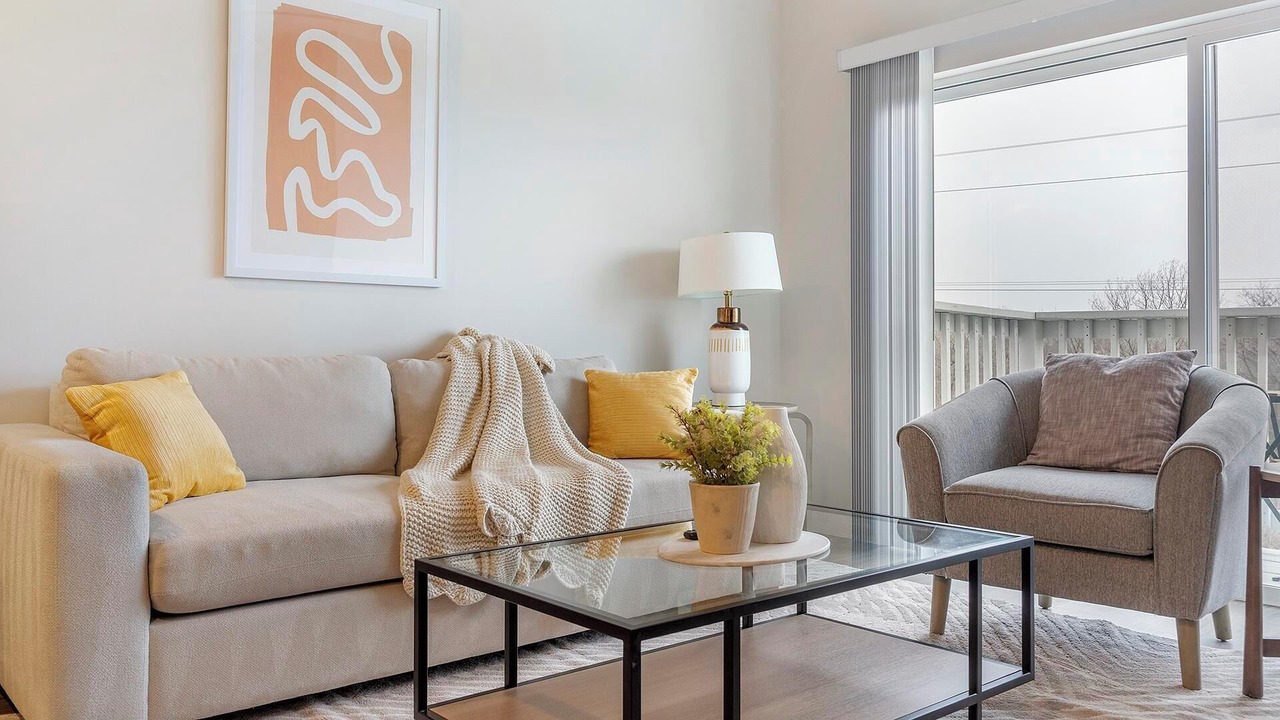 Photo of Livingroom in Willow Springs