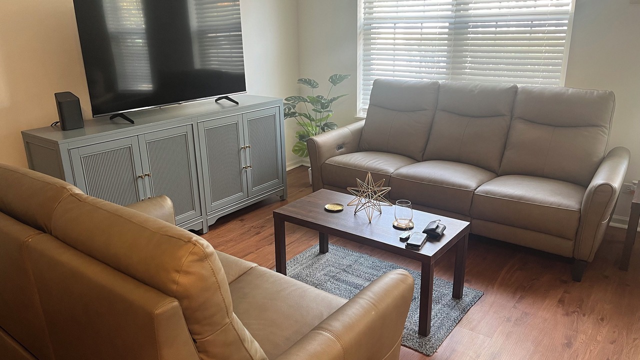 Photo of Livingroom in Mokena