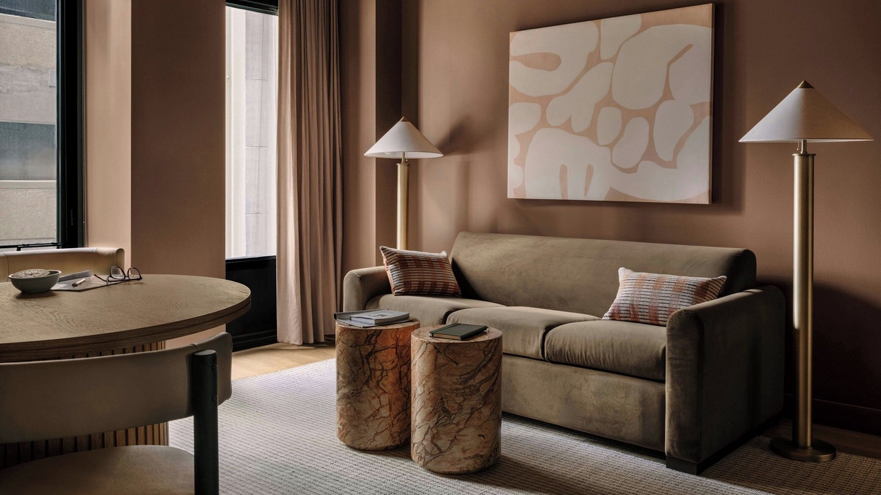 Photo of Livingroom in Streeterville