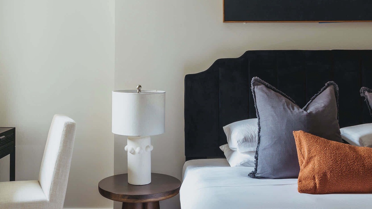 Photo of Bedroom in Near North Side