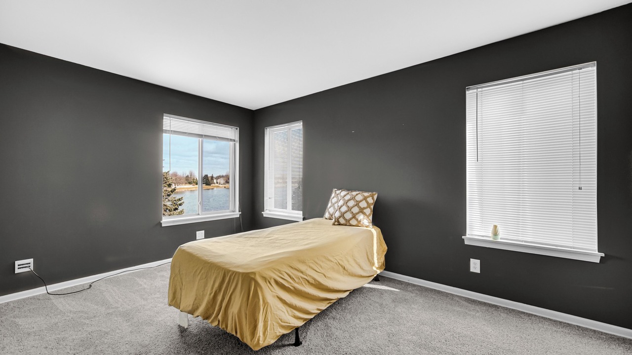 Photo of Bedroom in Fox Valley