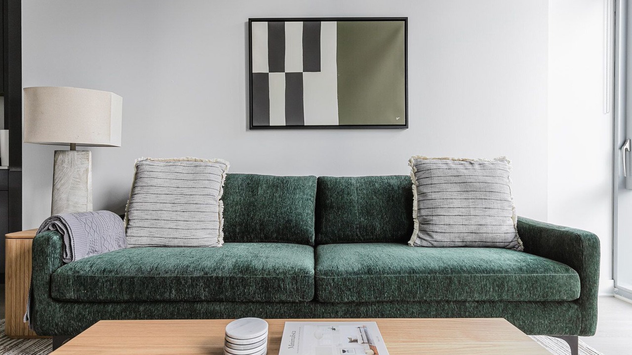 Photo of Livingroom in West Town