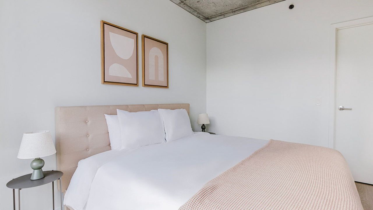 Photo of Bedroom in West Town