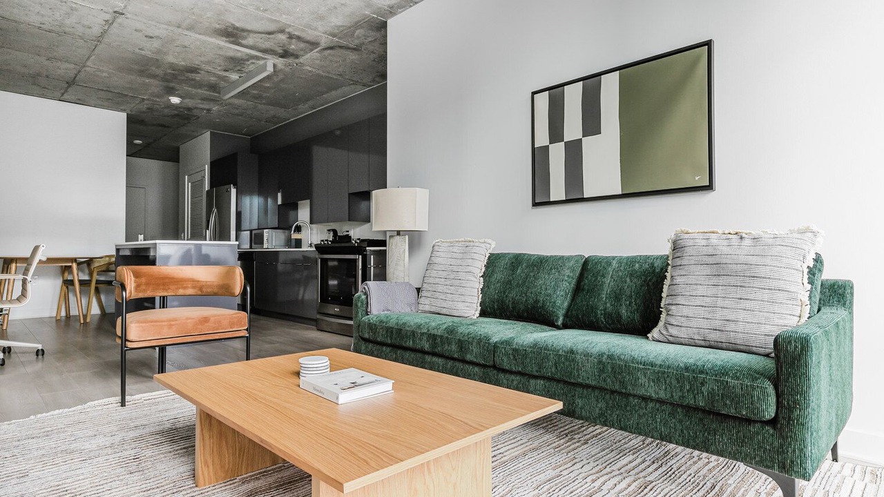Photo of Livingroom in West Town