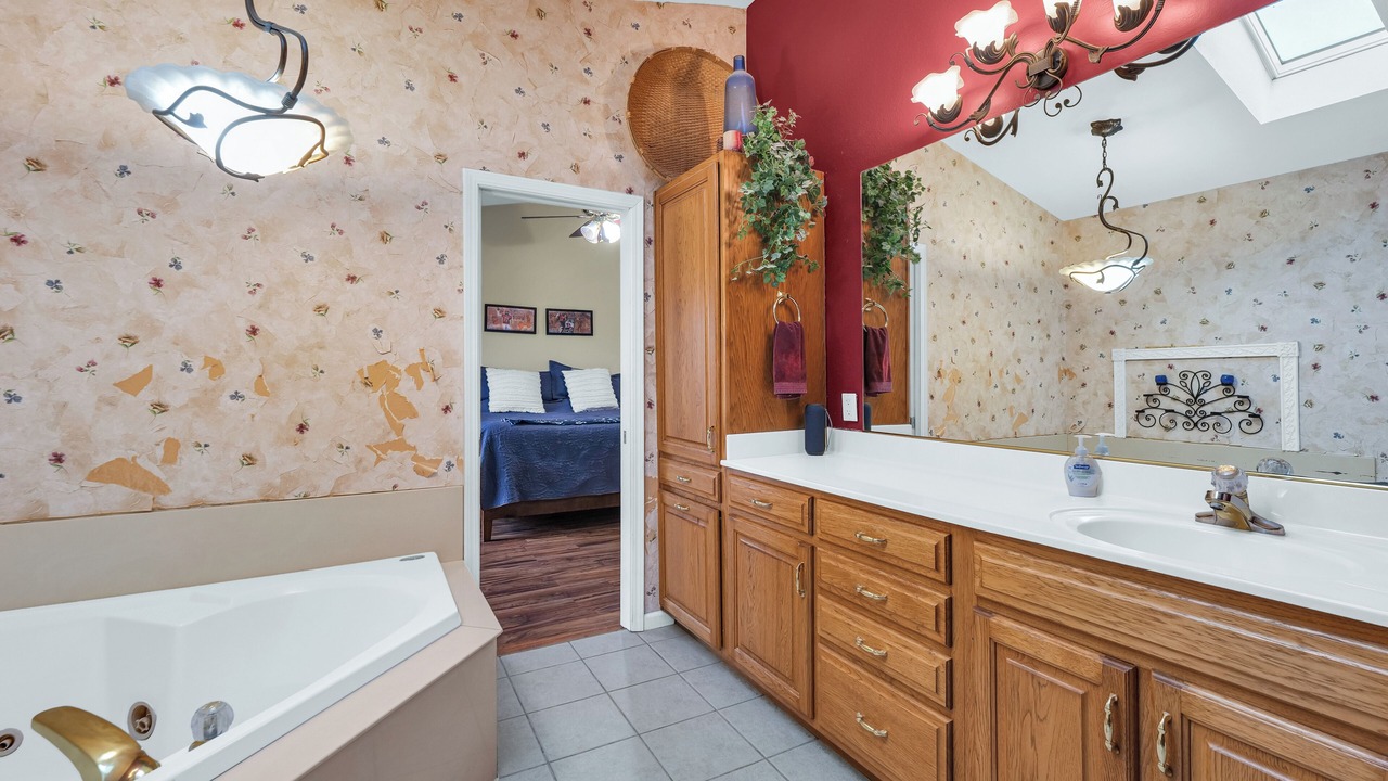 Photo of Bathroom in Mahomet