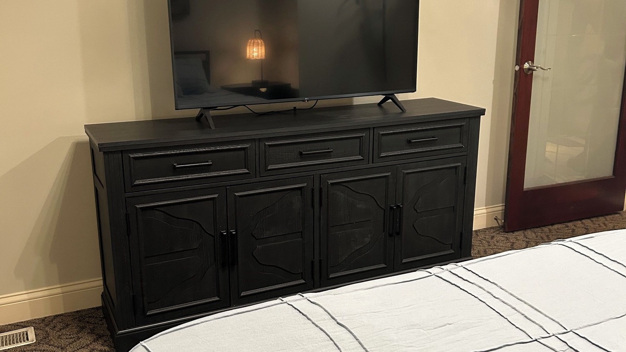 Photo of Bedroom in East Dundee